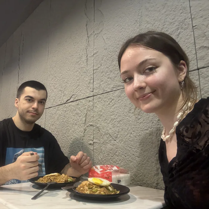 Idil and Bugra during the same trip